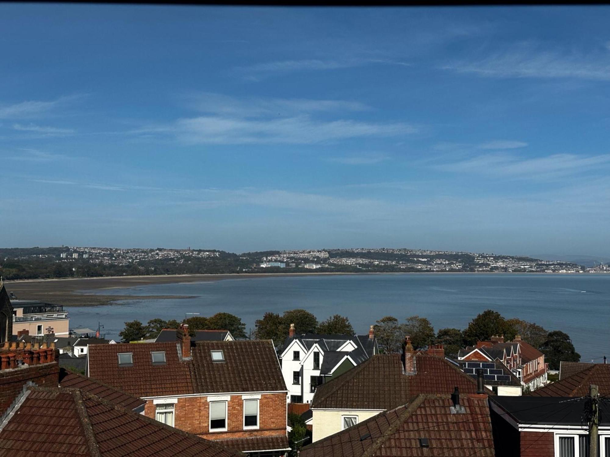 View At 142 Bed & Breakfast The Mumbles Eksteriør bilde
